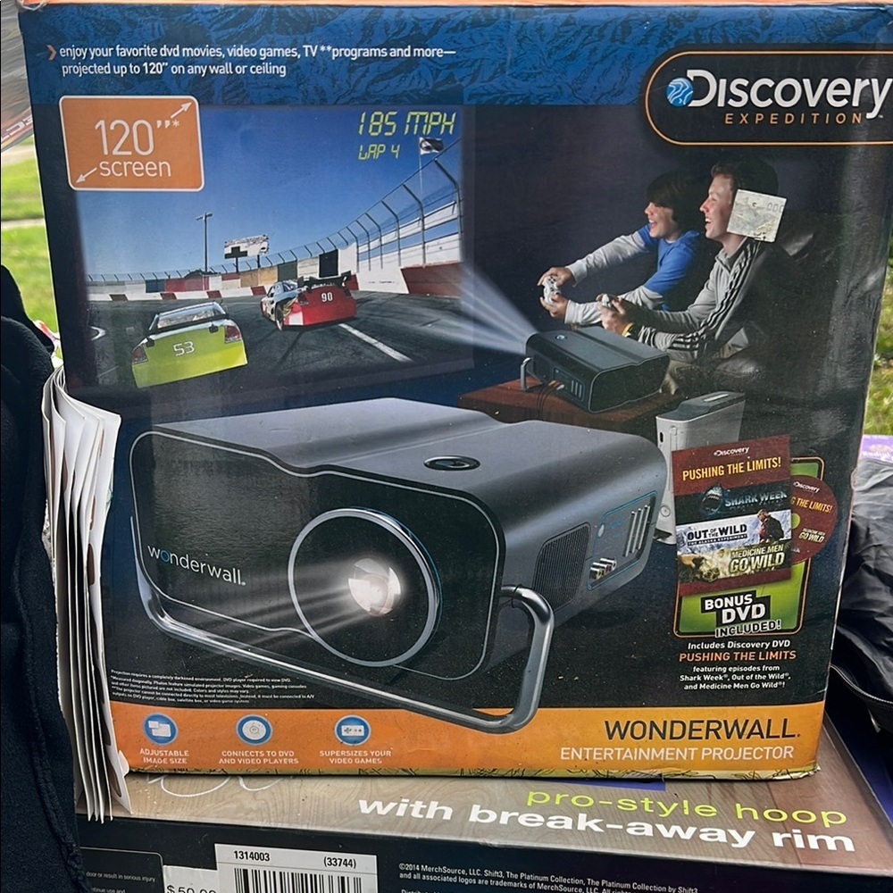 Discovery Expedition Black Wonderwall Projector